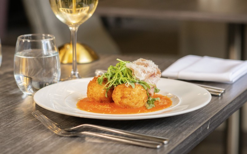 Poets House Dining 2